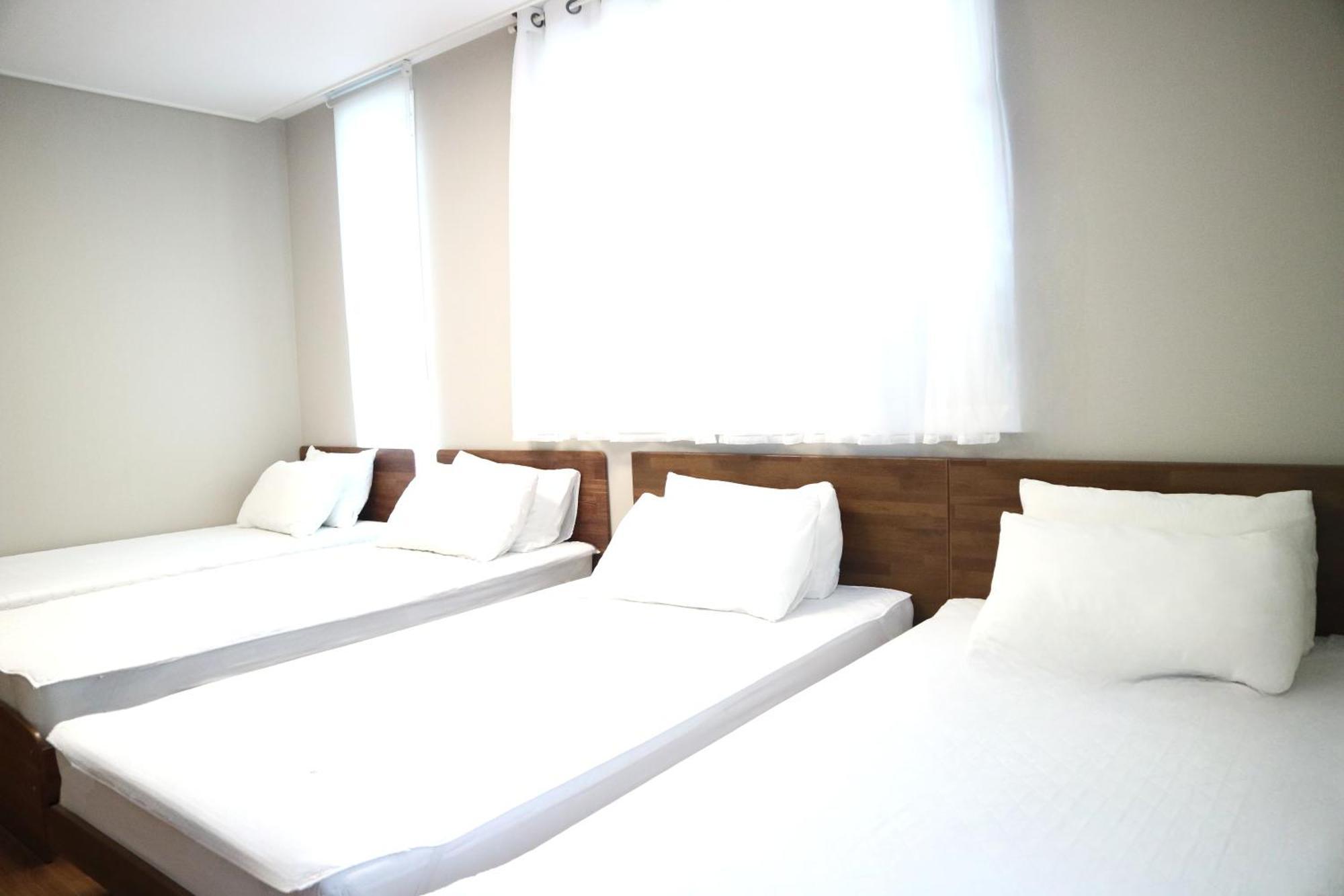 Mr. Kim Guesthouse Incheon Bagian luar foto